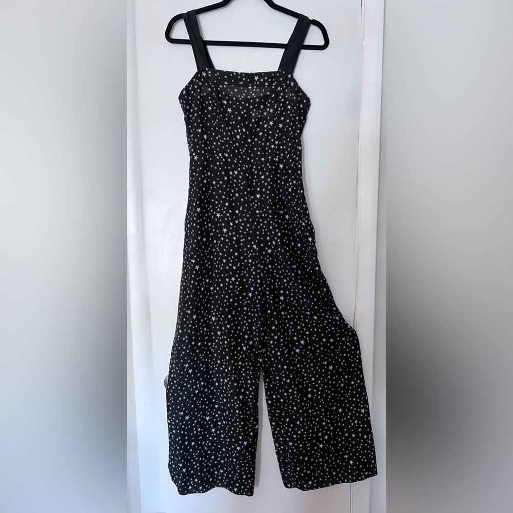 Diane Von Furstenberg Black and White Star Pattern jumpsuit